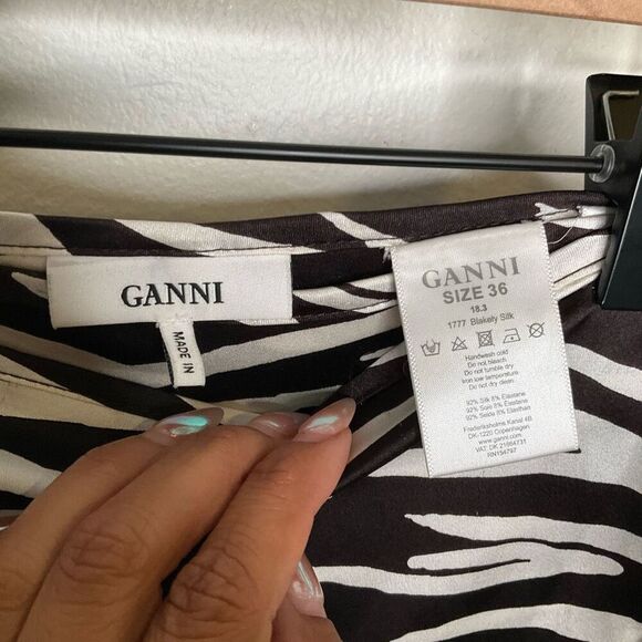 Ganni Zebra Print Silk Blend Wrap Skirt - Picture 7 of 12